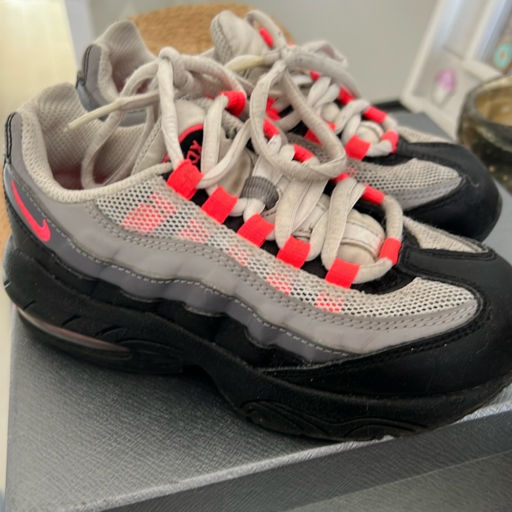 Nike size 9c